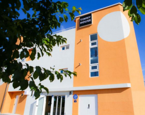 Yang Yang Timi House Pension